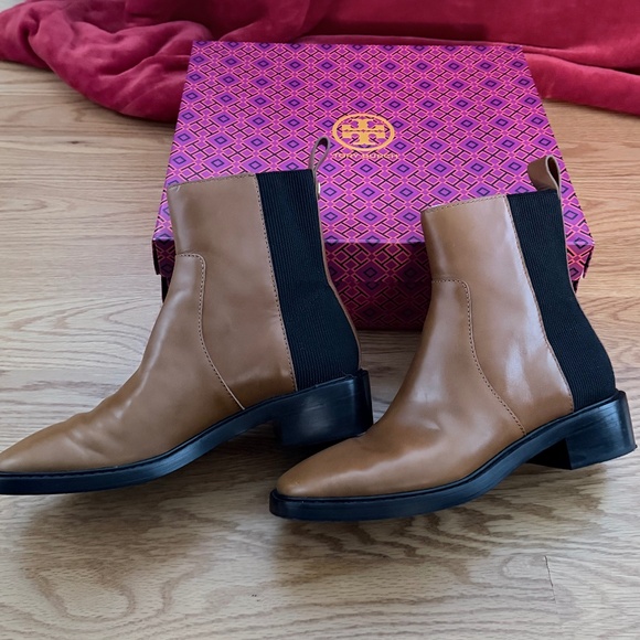 Tory Burch Chelsea Boot--Sierra Antik (8.5) - Picture 11 of 16